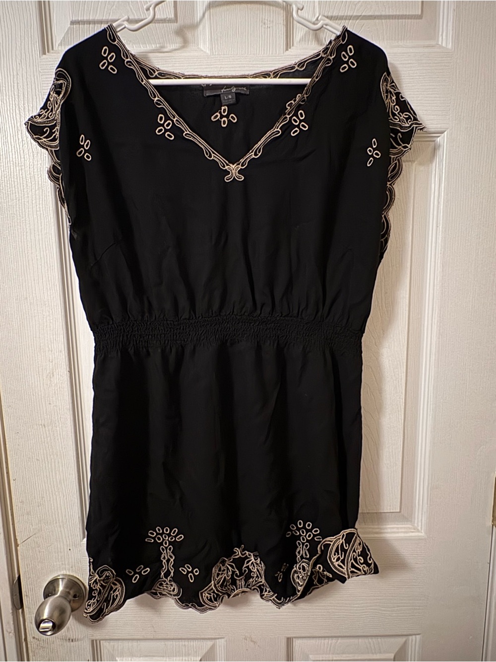 Forever 21 Twenty One Black Boho Embroidered Mini Dress L